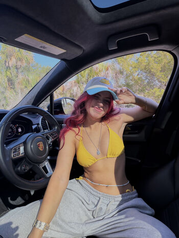 Full leaked Midget miki private onlyfans photo