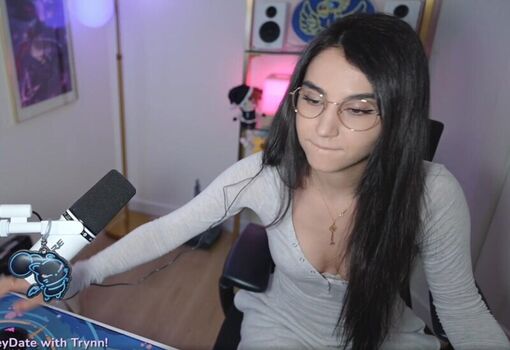 Full leaked Midna private onlyfans photo