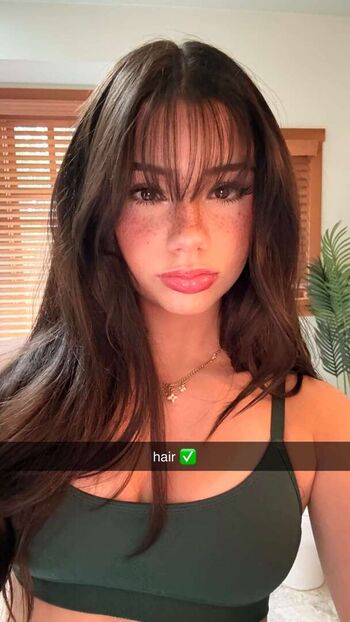 Mikayla Campinos