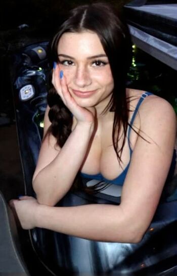 Mikayla Campinos