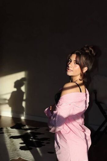 Mikayla Campinos