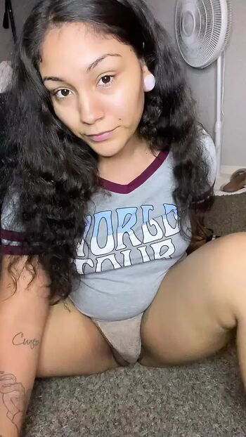 Full leaked Mila james private onlyfans photo