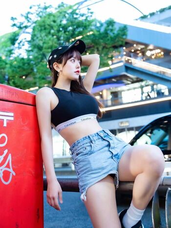 mina_pochico