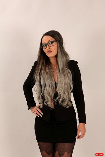 Mira Grey