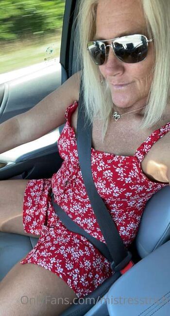 Full leaked Mistresst private onlyfans photo