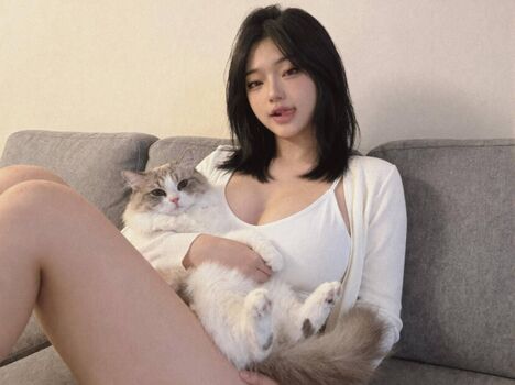 Miyu Kitty