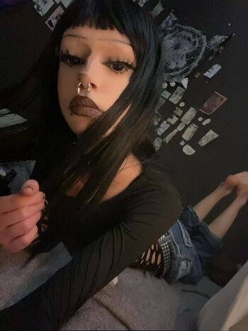 Full leaked Moly sika private onlyfans photo