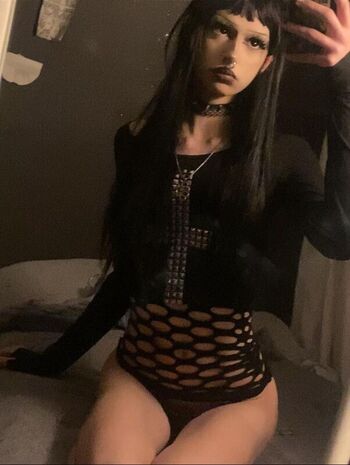 Full leaked Moly sika private onlyfans photo