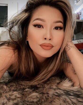 Full leaked Mommachannie private onlyfans photo