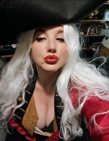 Full leaked Moon dragon private onlyfans photo