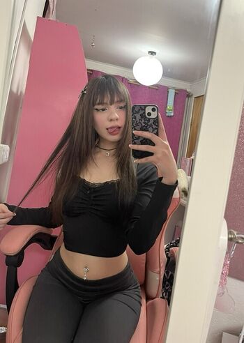 Full leaked Moonkittydoll private onlyfans photo