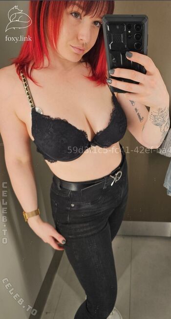 Full leaked Mrs mk private onlyfans photo