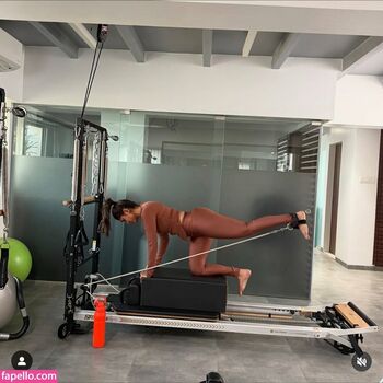 Full leaked Mrunal thakur page private onlyfans photo