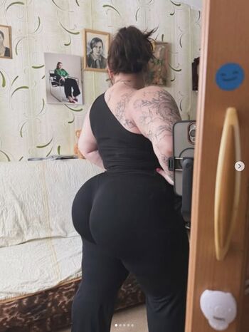 Muscle-fat Girls