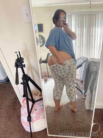 Full leaked Myra kate private onlyfans photo