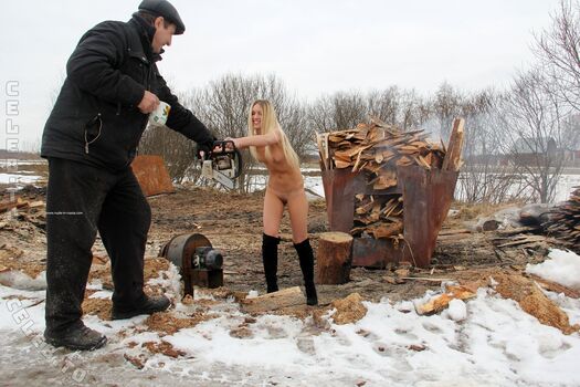 Nackt In Russland