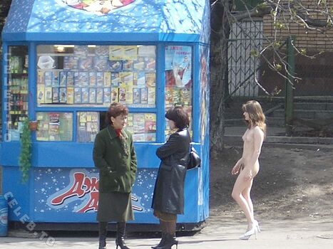 Nackt In Russland