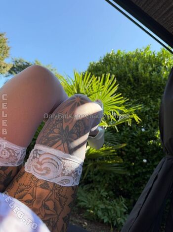 nadine.inked
