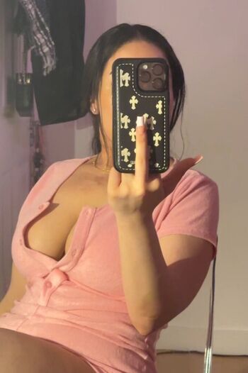 Full leaked Naiix private onlyfans photo