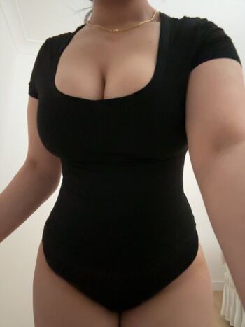Full leaked Naiix private onlyfans photo