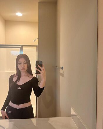 Nasia ASMR