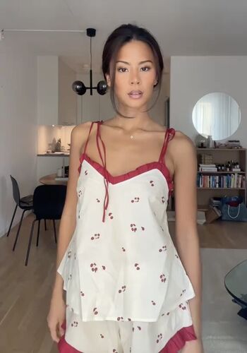 Nathalie Lok