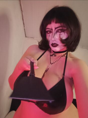 Nattasha Nyx