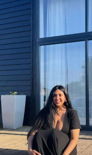 Full leaked Neha page private onlyfans photo