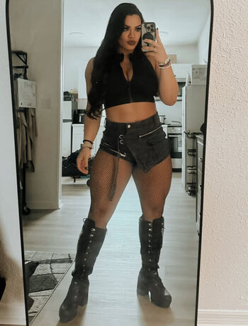 Nikki Blackheart