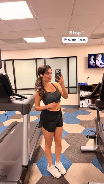 Nikki Naghavi