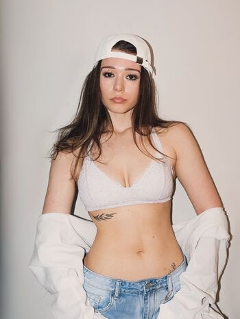 Nikki Woods
