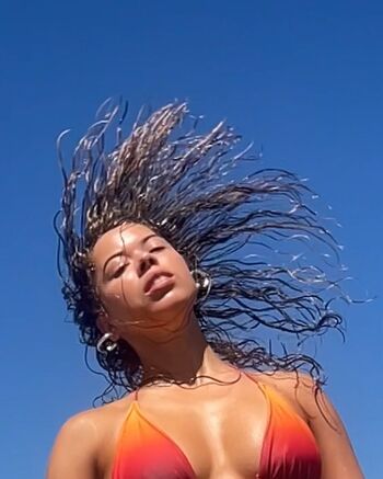 Nilufer Yanya