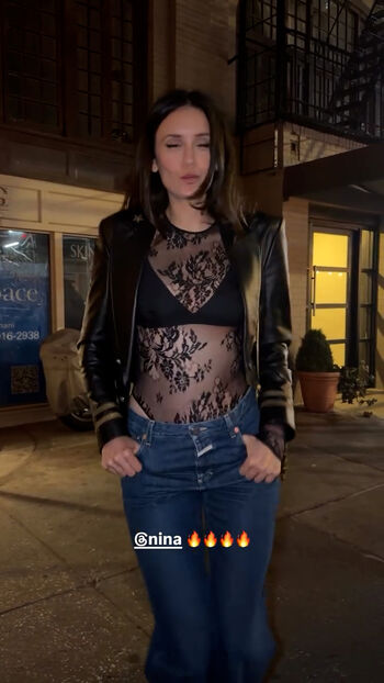 Nina Dobrev