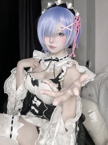 Nyo_nyenya