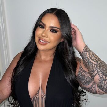 Full leaked Paremiria private onlyfans photo