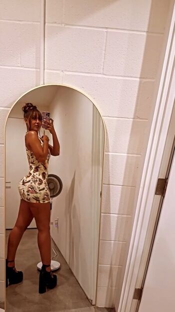 Full leaked Parker mckenna posey private onlyfans photo