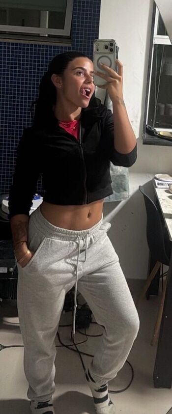 Paula Nobre