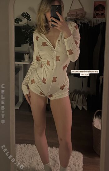 Full leaked Pavlaaaa private onlyfans photo