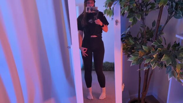 peachykeen2467