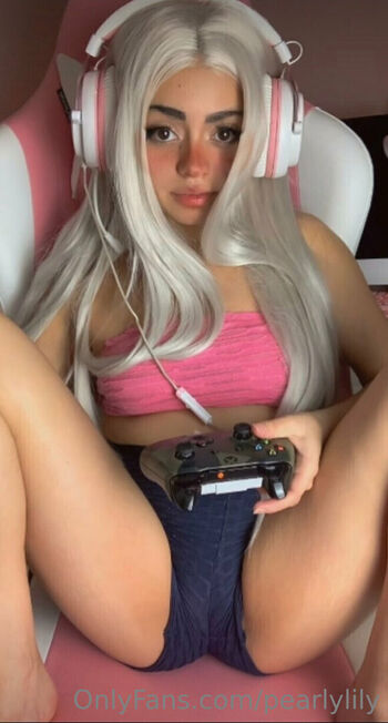 pearlylily