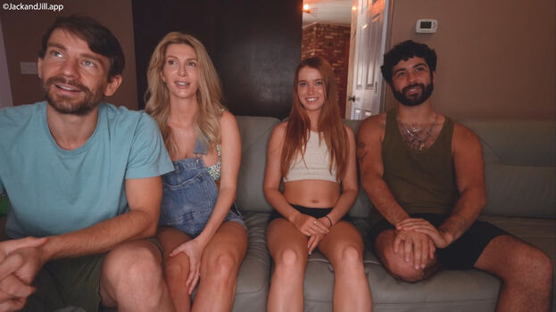 Penis Size Difference - Threesome