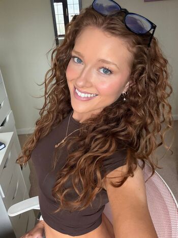 phoebeisginger