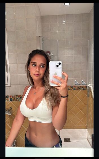 Full leaked Pilarrmp private onlyfans photo