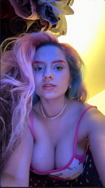 Pinkhololady