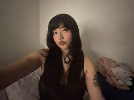 Full leaked Plsmeowtome private onlyfans photo