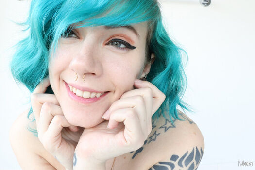 porcelaingoirl