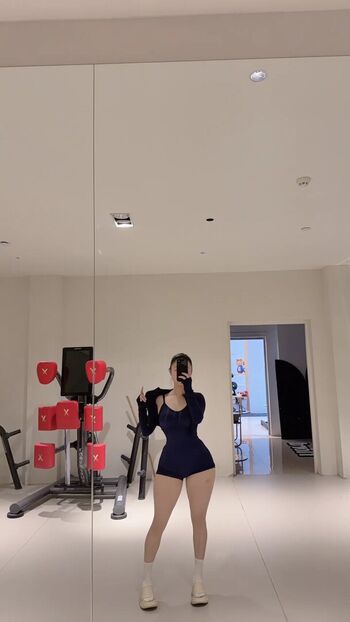 俏妞qiaoniuTT
