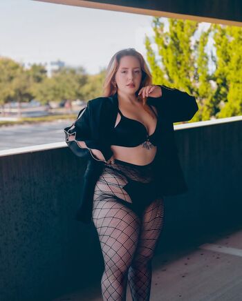 Full leaked Queenkolle private onlyfans photo
