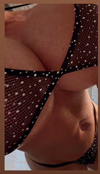 QueenMuscleBoobs