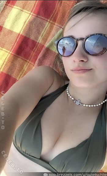 Full leaked Quietschiie private onlyfans photo